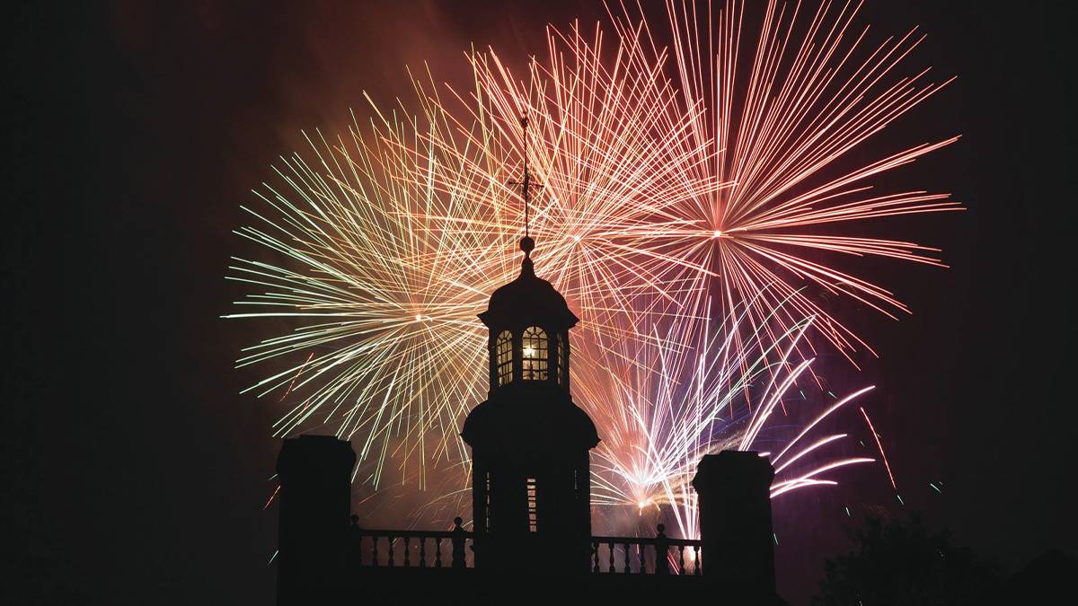 fireworks over colonial williamsburg